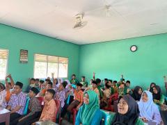 Mahasiswa Kukerta UNRI 2024 Menyelenggarakan Sosialiasi Cyber Bullying di MTs Raudhatul Ulum